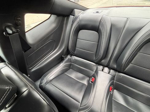 Used 2024 Ford Mustang Premium image 39