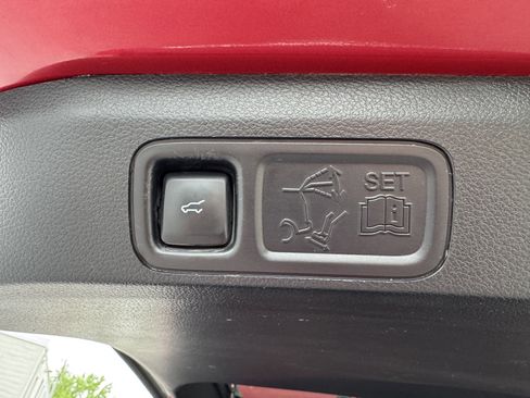 Used 2020 Ford Expedition Max Platinum AWD/4WD image 40