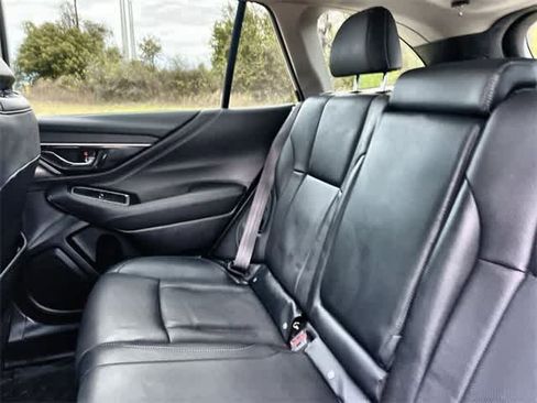 Used 2022 Subaru Outback Limited XT image 14