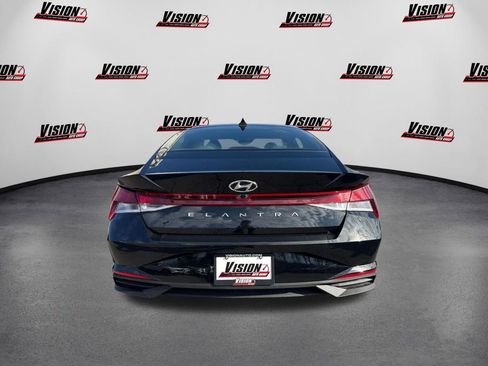 Certified 2021 Hyundai Elantra SEL image 6