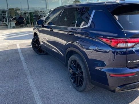 Used 2022 Mitsubishi Outlander SEL Black Edition AWD/4WD image 3