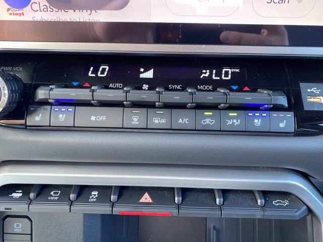 Certified 2025 Toyota Tundra Platinum AWD/4WD image 10