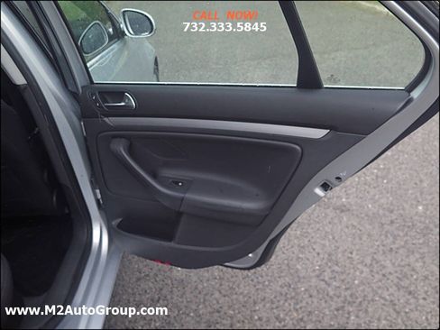 Used 2009 Volkswagen Jetta SE image 28