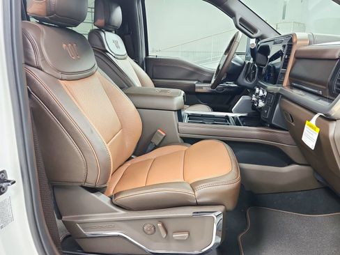 New 2026 Ford F250 King Ranch w/ Chrome Package image 38