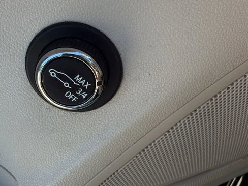 Used 2023 Buick Envision Preferred FWD image 23
