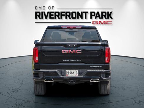 Used 2024 GMC Sierra 1500 Denali w/ Denali Reserve Package AWD/4WD image 4