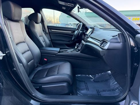Used 2018 Honda Accord Sport image 63