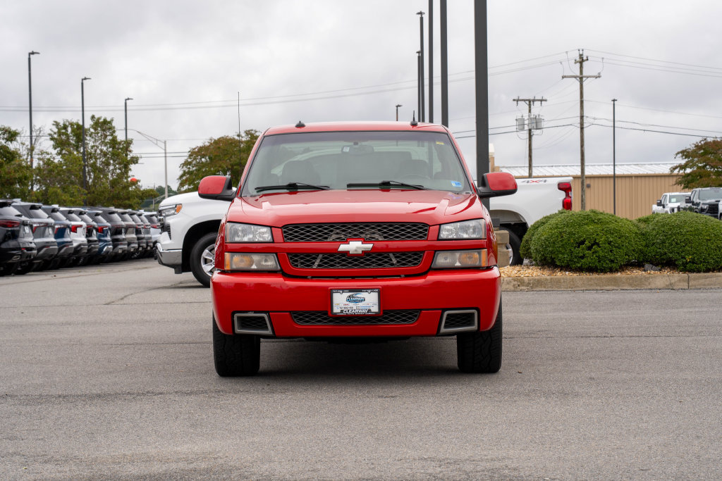 Used 2003 Chevrolet Silverado 1500 SS AWD/4WD image 2