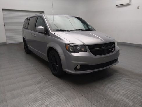Used 2020 Dodge Grand Caravan SE image 13