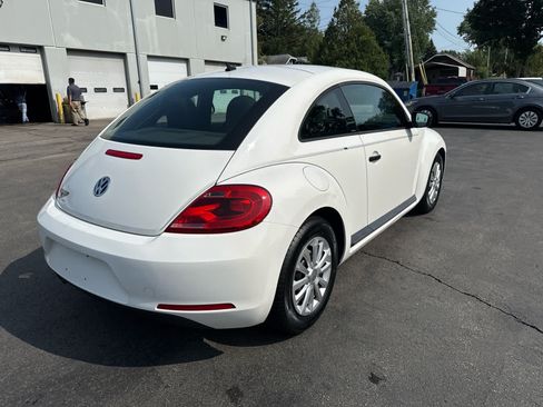 Used 2013 Volkswagen Beetle 2.5 FWD image 3