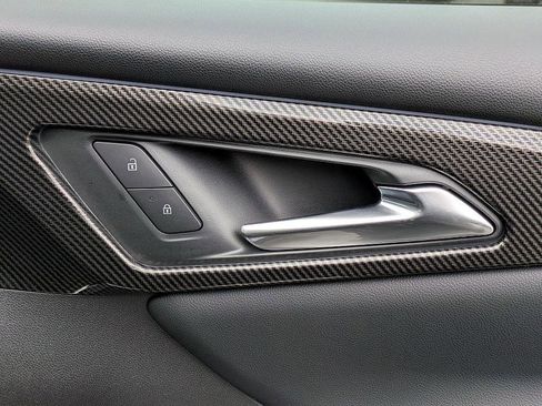 New 2026 Chevrolet Traverse High Country image 39