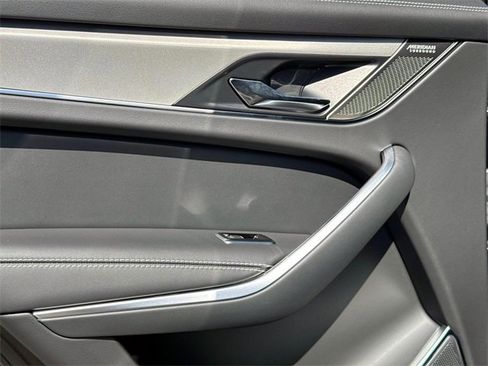 New 2025 Jaguar F-PACE R-Dynamic S image 11