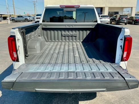 Used 2024 GMC Sierra 1500 SLT w/ SLT Premium Plus Package image 18