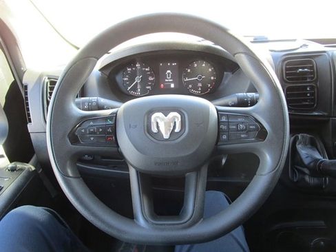 Used 2025 RAM ProMaster 2500 w/ Convenience Group image 22