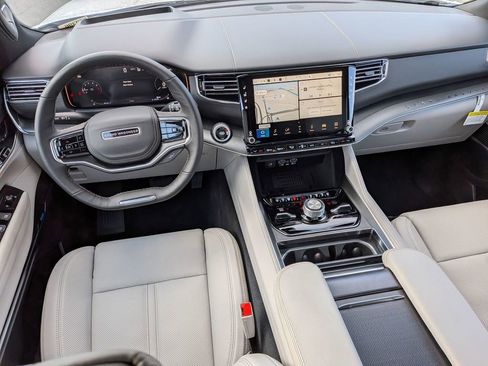 New 2026 Jeep Grand Wagoneer Summit AWD/4WD image 23