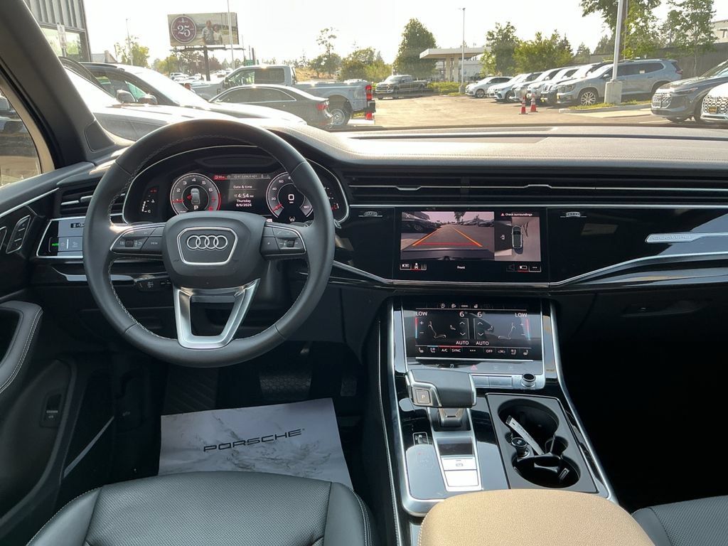 Used 2026 Audi Q7 3.0T Premium Plus w/ Premium Plus Package AWD/4WD image 21