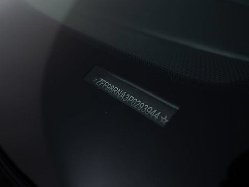 Used 2023 Ferrari Roma RWD image 39
