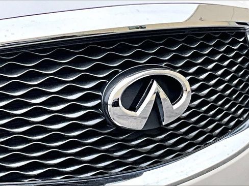 Used 2016 INFINITI QX60 Luxe w/ Premium Package AWD/4WD image 11