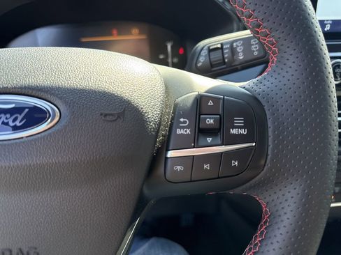 Used 2025 Ford Escape ST-Line w/ Cold Weather Package image 23