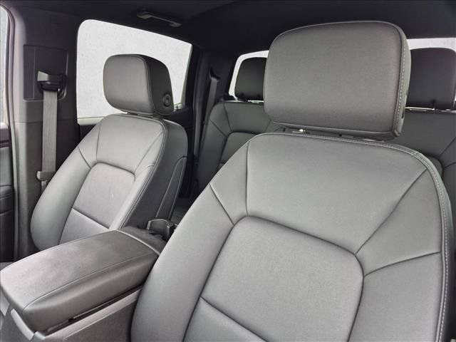 Used 2026 Chevrolet Colorado LT w/ LT Convenience Package RWD image 9