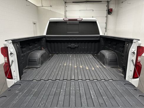 Used 2025 Chevrolet Silverado 1500 LTZ w/ Z71 Off-Road Package AWD/4WD image 17
