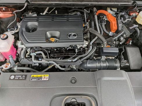 Certified 2024 Lexus RX 350 w/ Convenience Package image 35