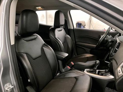 Used 2021 Jeep Compass Latitude w/ Convenience Group AWD/4WD image 7