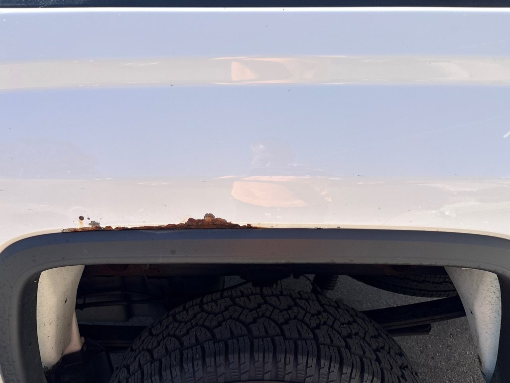 Used 2015 GMC Sierra 1500 2WD Regular Cab image 13