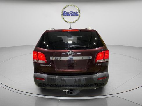 Used 2013 Kia Sorento LX w/ Convenience Pkg AWD/4WD image 4