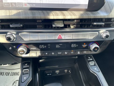 Used 2024 Kia Telluride SX image 21