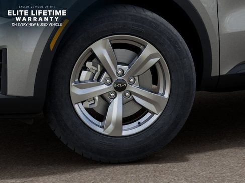 New 2026 Kia Sorento LX FWD image 10