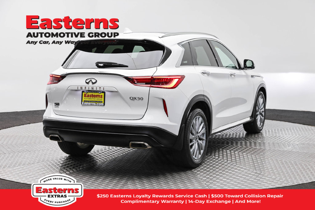 Used 2023 INFINITI QX50 Luxe AWD/4WD image 6