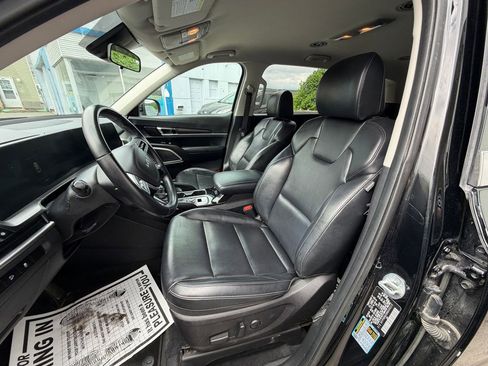 Used 2024 Kia Telluride S AWD/4WD image 9