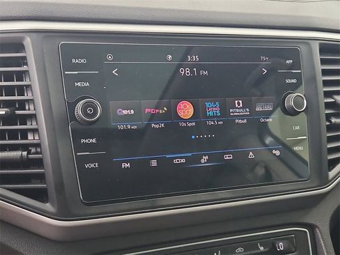 Used 2021 Volkswagen Atlas SE w/ Panoramic Sunroof Package image 19