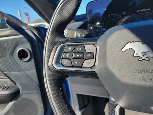 Used 2024 Ford Mustang GT Premium image 12
