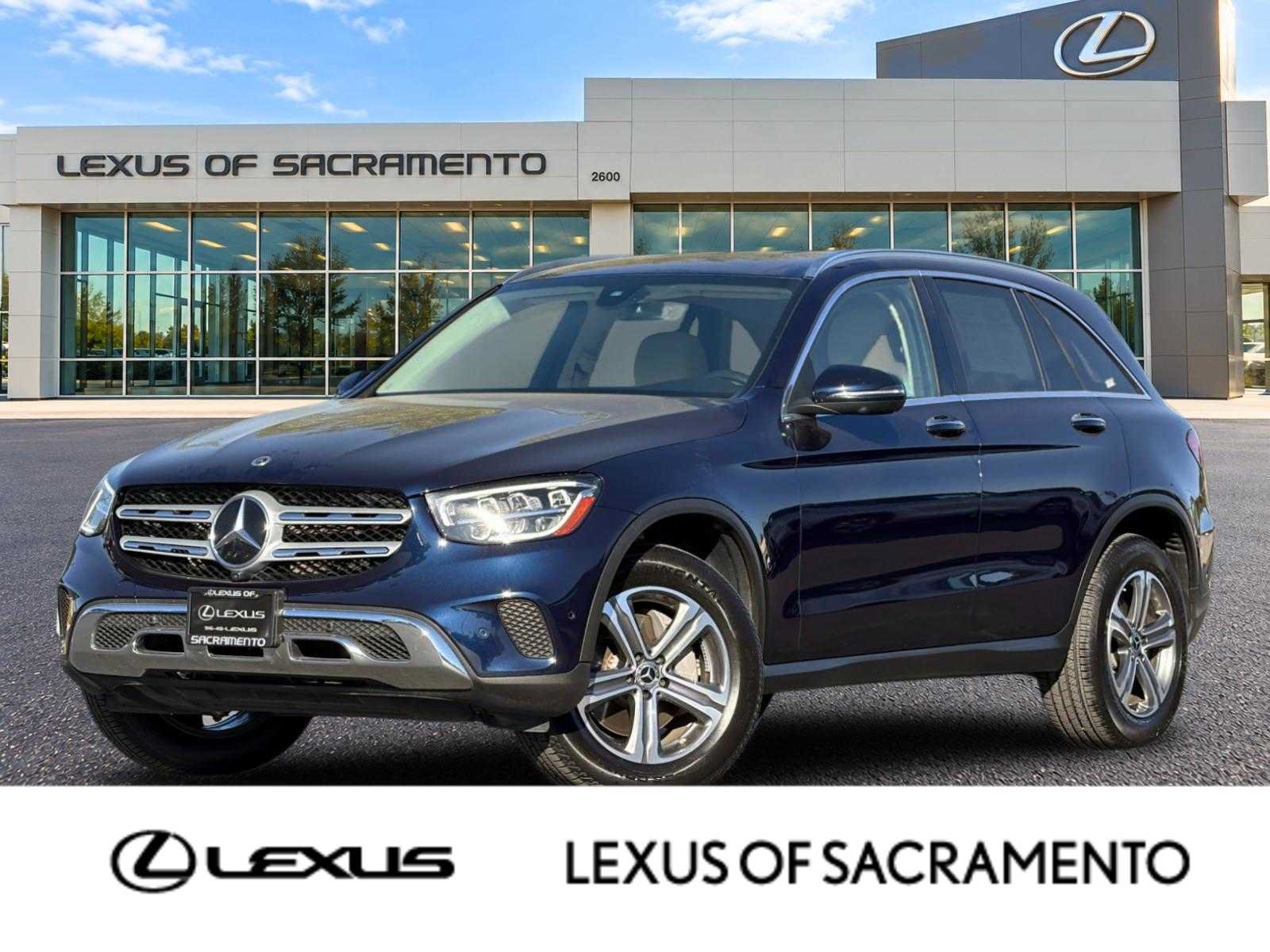 Used 2021 Mercedes-Benz GLC 300 4MATIC image 1