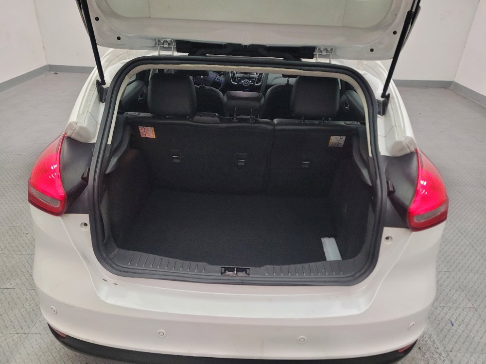 Used 2018 Ford Focus Titanium FWD image 29