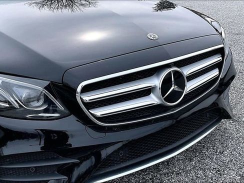 Certified 2020 Mercedes-Benz E 350 4MATIC Sedan image 5