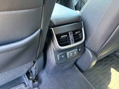 Used 2020 Subaru Outback Limited w/ Popular Package #2 AWD/4WD image 31