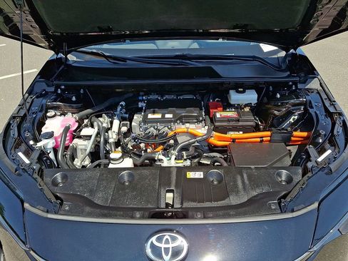 Used 2024 Toyota bZ4X AWD w/ Weather Package image 28