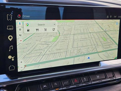 Used 2025 GMC Sierra 1500 SLT image 12