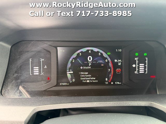 Used 2025 Toyota 4Runner SR5 AWD/4WD image 21