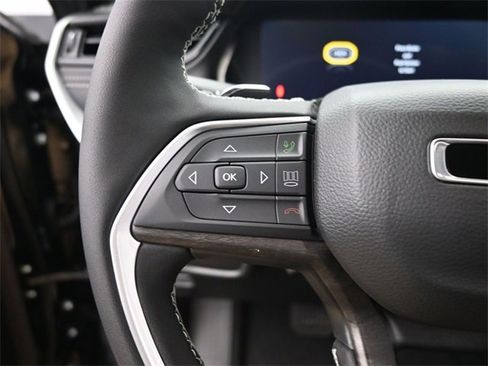 New 2026 Jeep Grand Cherokee Limited image 32