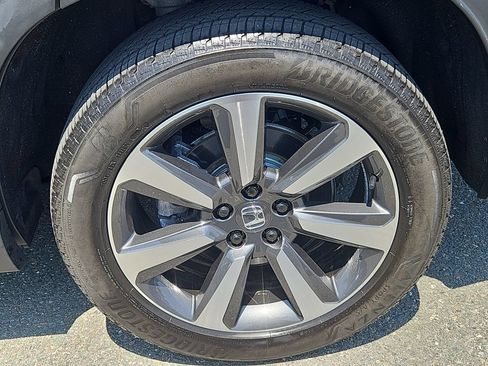 Certified 2023 Honda Pilot Elite image 8