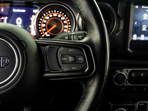 Used 2021 Jeep Wrangler Unlimited Sport image 35