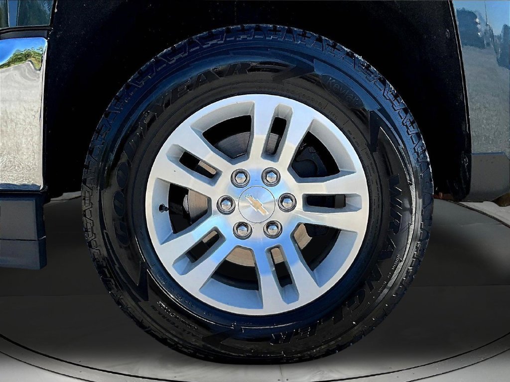 Used 2017 Chevrolet Silverado 1500 LT w/ Max Trailering Package AWD/4WD image 35