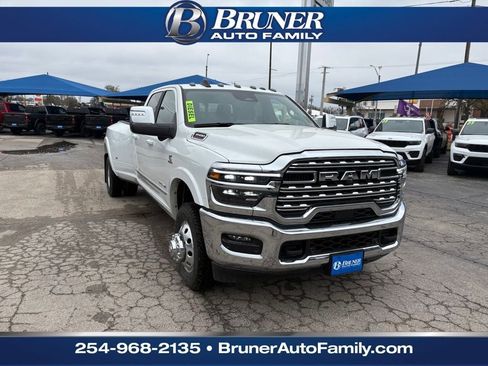 New 2026 RAM 3500 Limited image 3