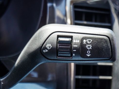 Used 2020 Ford Ranger Lariat w/ Equipment Group 501A Mid image 29