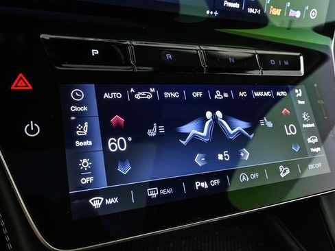 New 2025 Maserati Grecale Trofeo image 21