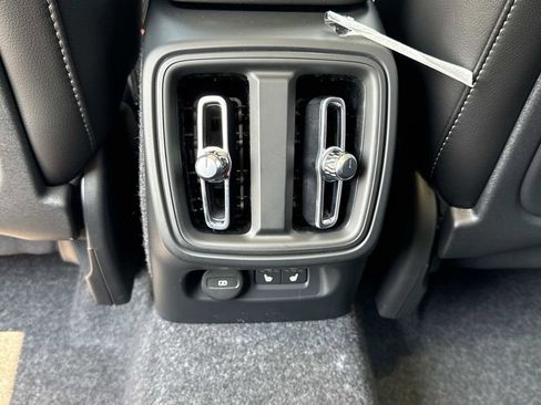 Used 2026 Volvo XC40 B5 Plus w/ Protection Package Premier image 16